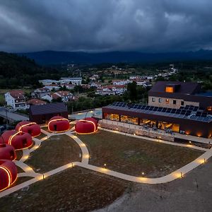 Cherry Sculpture Hotel